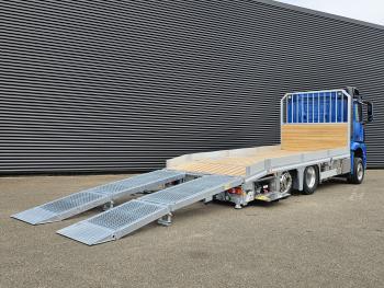ACTROS 2551 6X2 / OPRIJ - MACHINE TRANSPORT